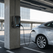 Elektra Sense Plus latausasema parkkihallissa